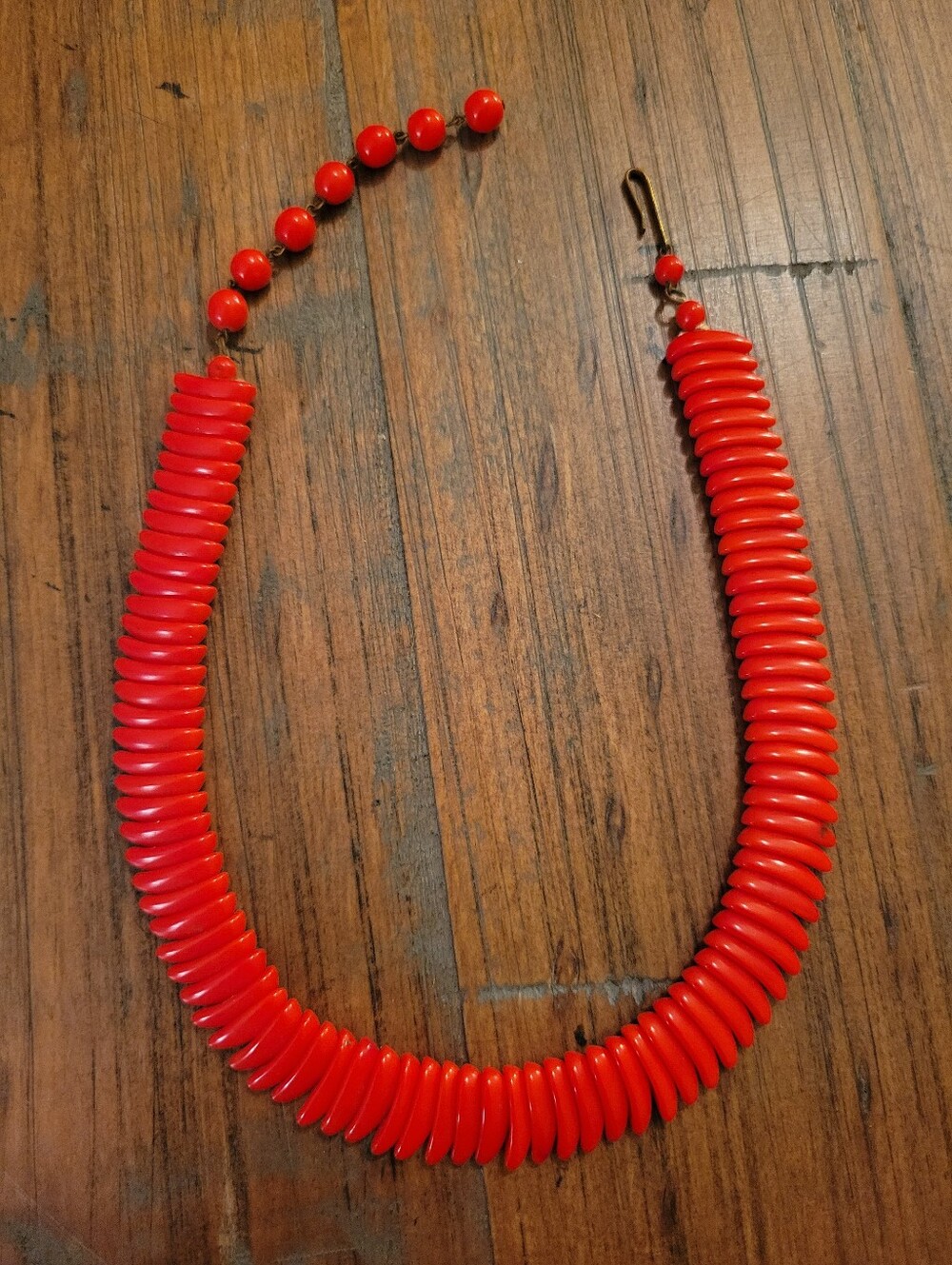 Vintage 50's Red Beaded Choker Necklace - Picture 3 of 8